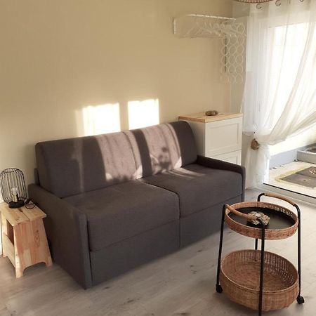 Studio Canape Convertible 2 Pers Avec Jardin Et Parking Clos Мерлимон Екстериор снимка